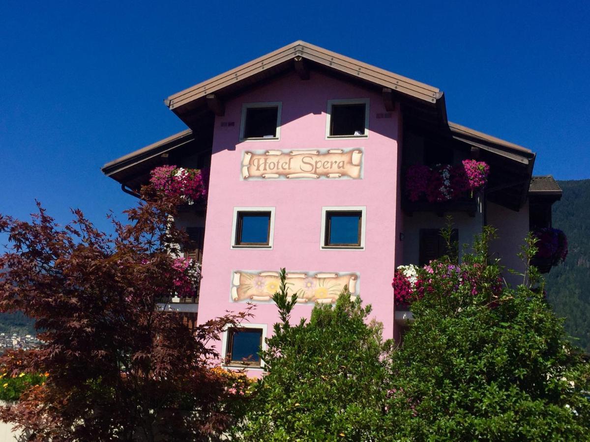 Hotel Spera Strigno Bagian luar foto