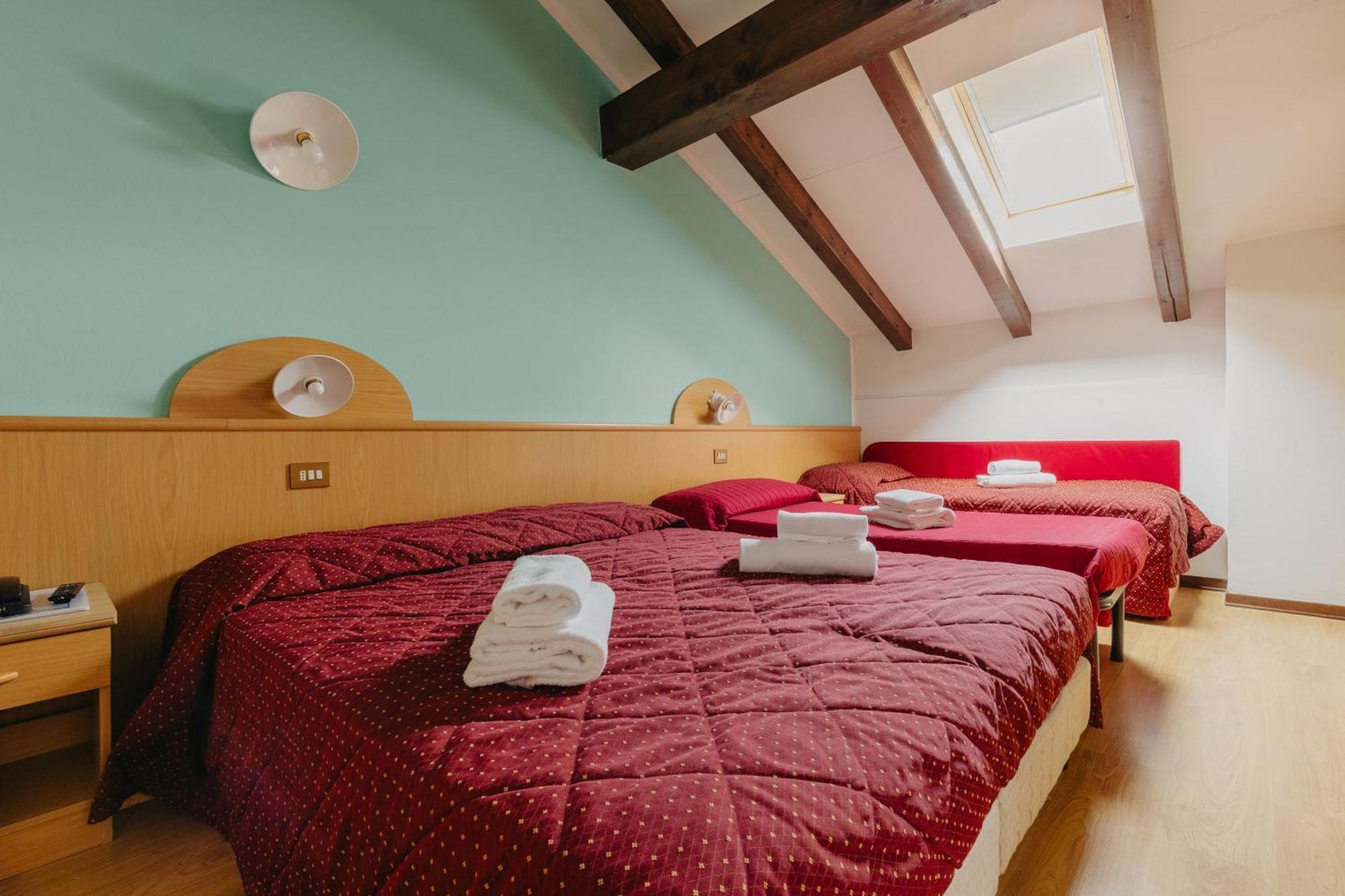 Hotel Spera Strigno Bagian luar foto
