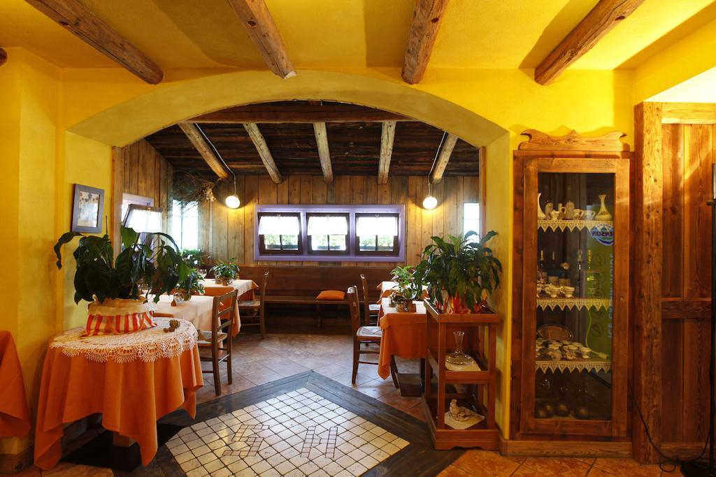 Hotel Spera Strigno Bagian luar foto