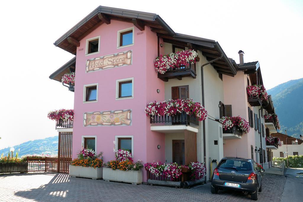 Hotel Spera Strigno Bagian luar foto