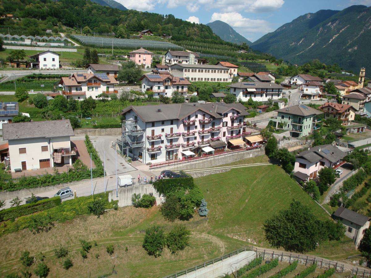 Hotel Spera Strigno Bagian luar foto